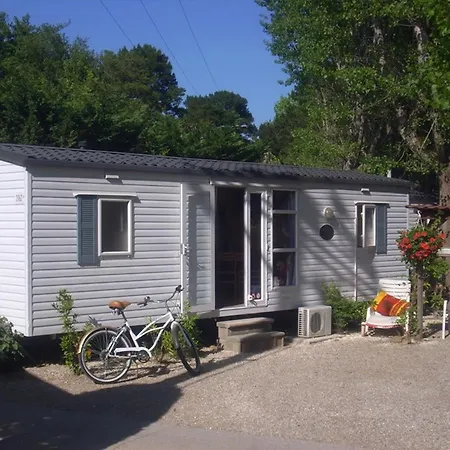 Cote D'azur Holidays אתר קמפינג 3*